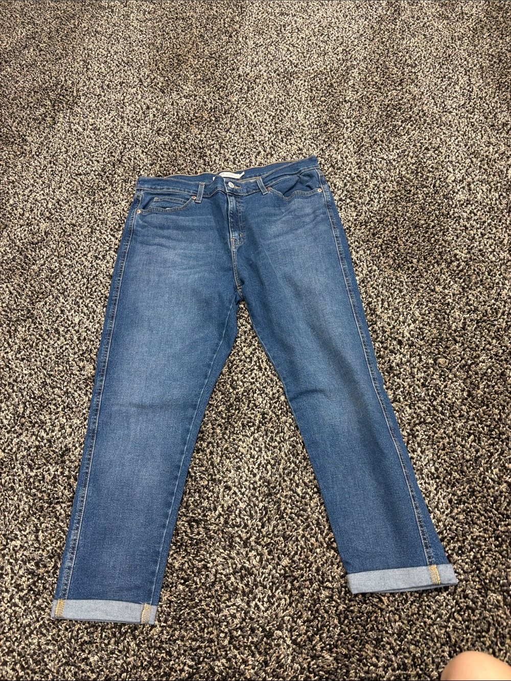 Levi's Women's Boyfriend Jeans in Mid Blue Wash